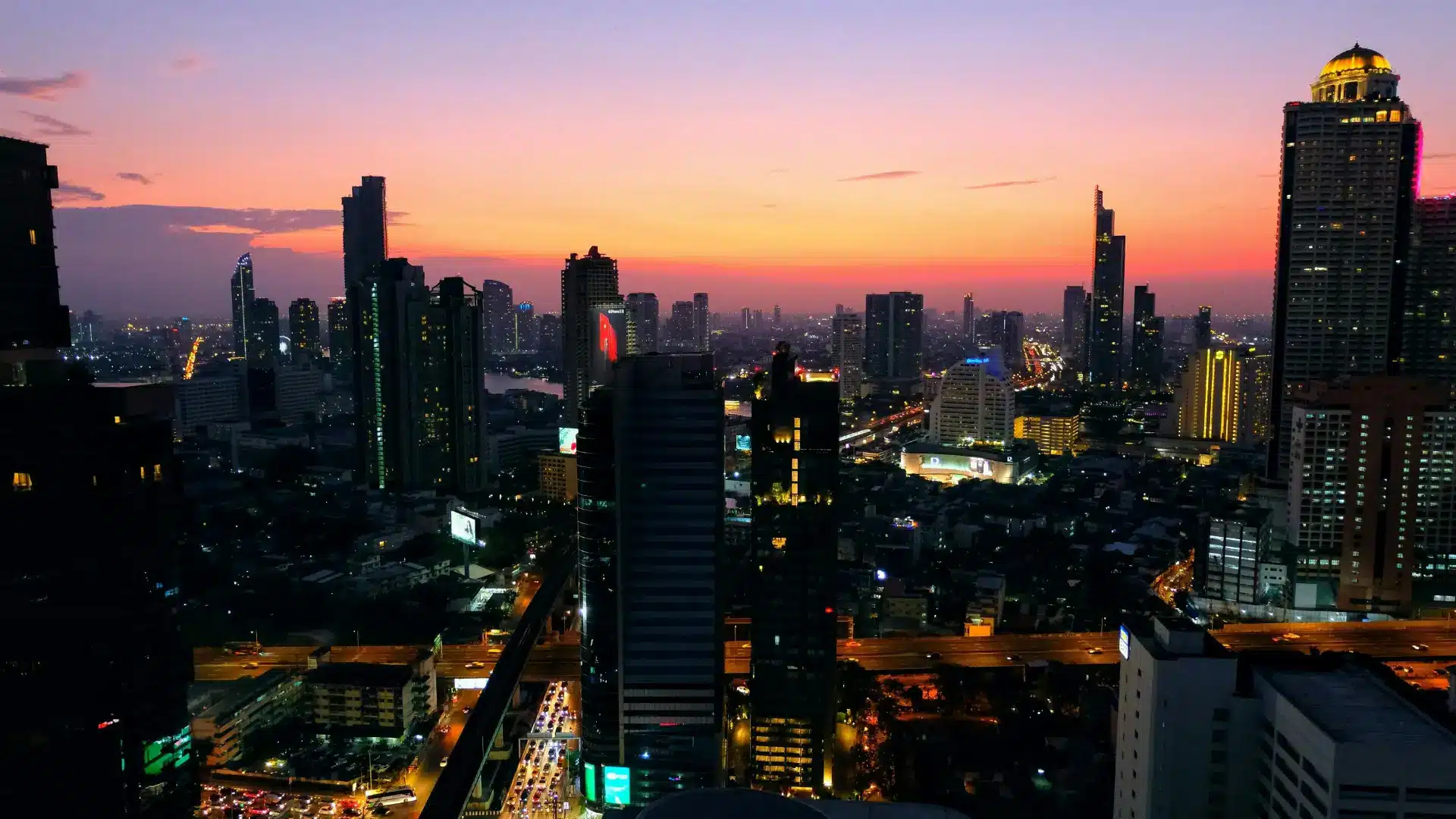 Your New Hotel to Stay in Sukhumvit, Bangkok